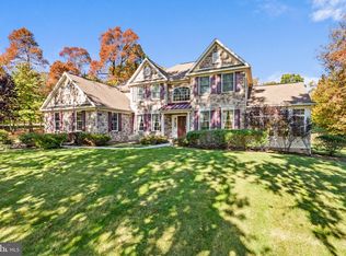 145 Overlook Rd, Morgantown, PA 19543