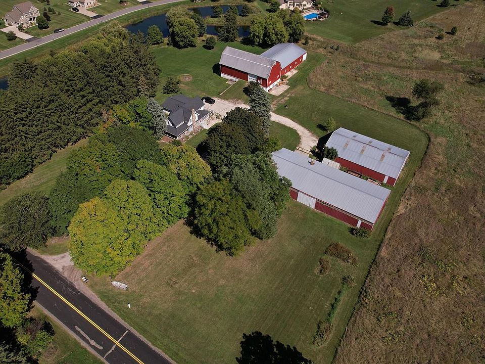 W334N8434 Stone Bank ROAD, Town Of Merton, WI 53066 Zillow