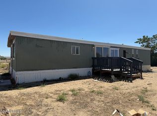 7650 Springfield Rd, Silver Springs, NV 89429