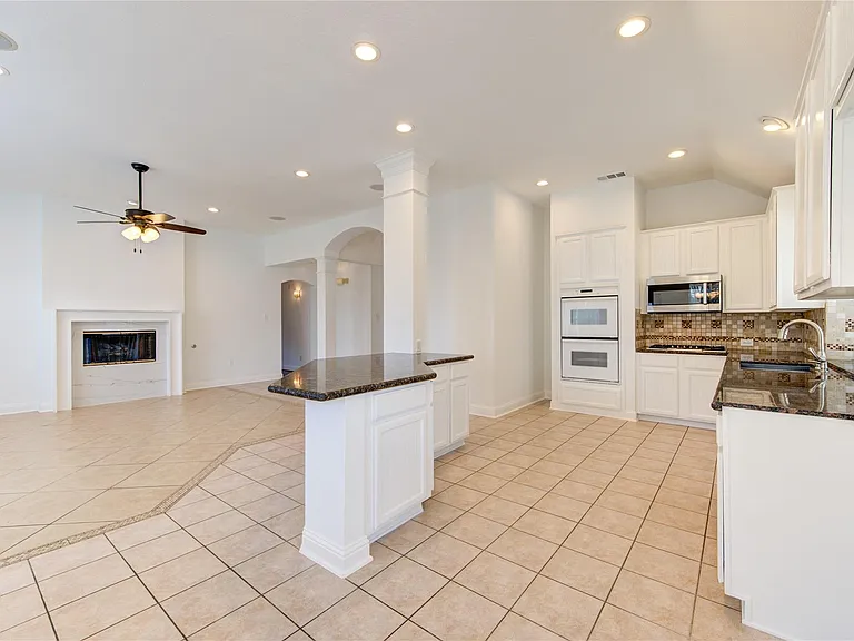 6015 Nash Creek Ct — Photo 22