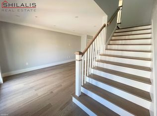 58 Adams St, Waltham, MA 02453