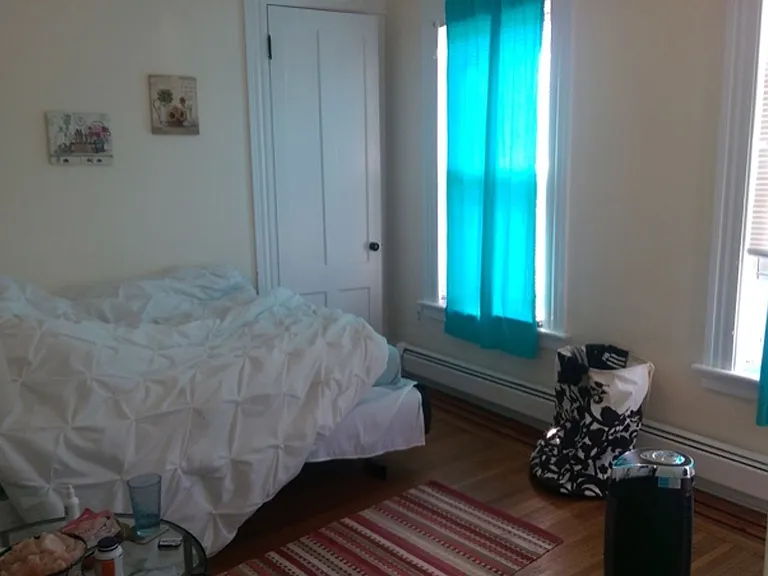 382-384 Crown St #4 — Photo 7