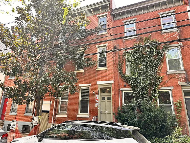 1920 Bainbridge St #1F — Photo 15