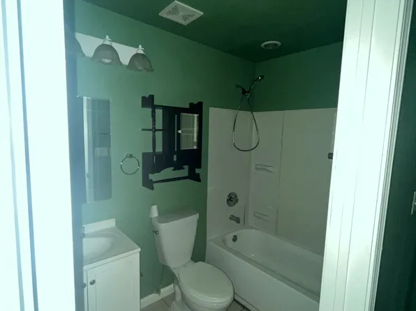 606 Guadalimar St, Lockhart, TX 78644