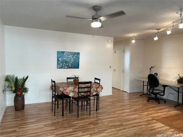1531 Makiki St APT 302, Honolulu, HI 96822