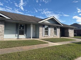 4113 Juno Dr, Chalmette, LA 70043