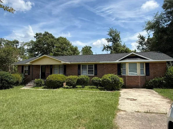 220 Eastwood Cir, Orangeburg, SC 29118