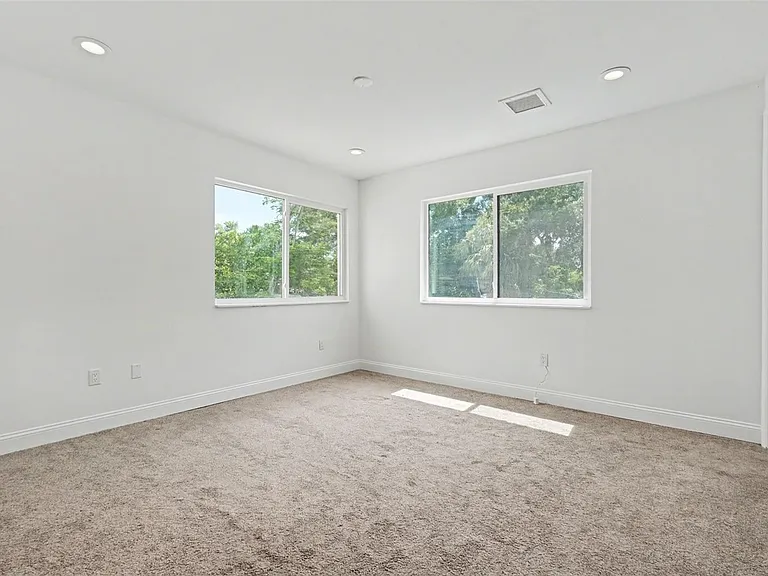 1018 7th Ave S — Photo 36