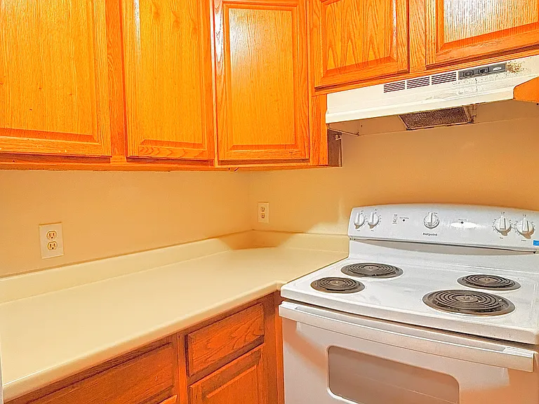 405 Main St #205 — Photo 15
