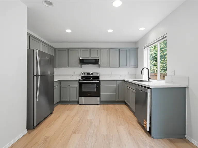 6959 NE Willowgrove St — Photo 20