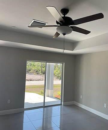 5th image of 2443 Quentin Ave S