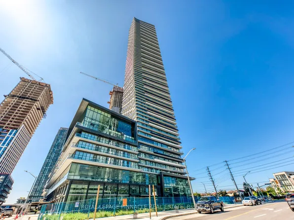 448 Burnhamthorpe Rd W, Mississauga, ON