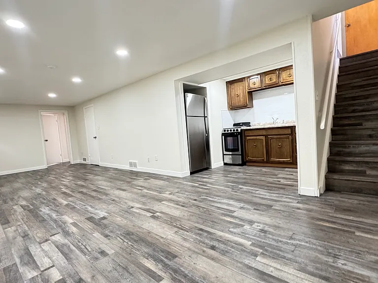 Private Entrance and access to your private apartment