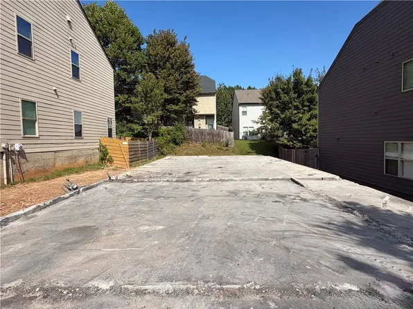 4215 May Apple Ln #422, Atlanta, GA 30349