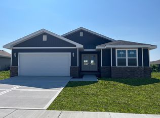 5541 Old Manor Rd, Bourbonnais, IL 60914