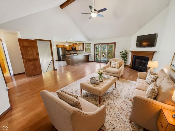 6618 Crystal Springs Dr, Avon, IN 46123