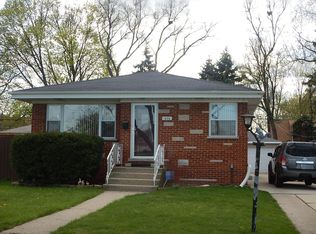 1426 Gardner Rd, Westchester, IL 60154