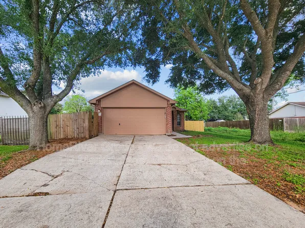 24314 Strong Pine Dr, Huffman, TX 77336