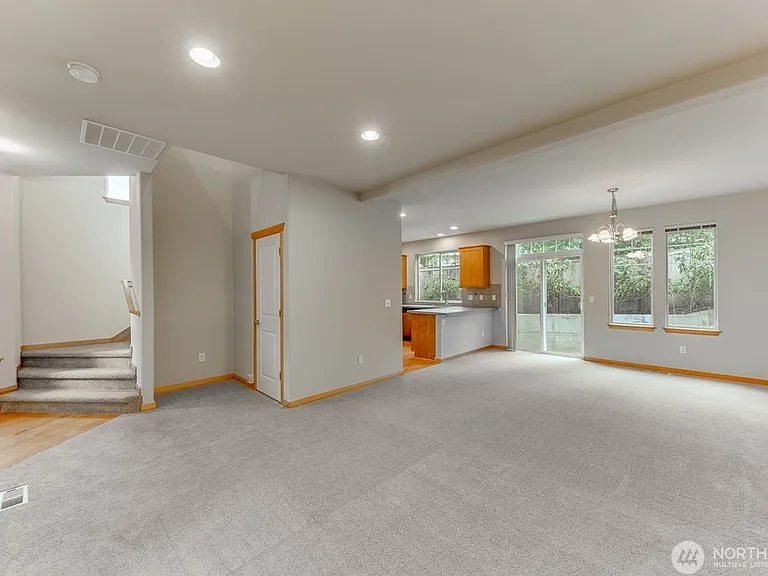 7510 Broadway #3 — Photo 8