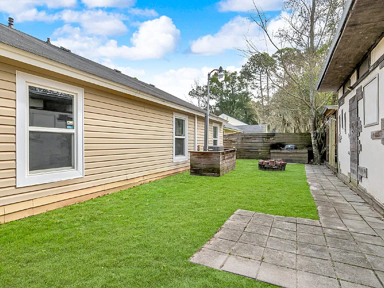 123 Peachtree Dr — Photo 39