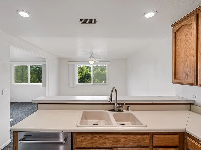 10177 Hawley Rd — Photo 28
