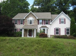 3623 Marsh Dr, East Stroudsburg, PA 18301