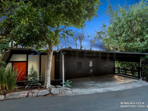 7912 Willow Glen Rd