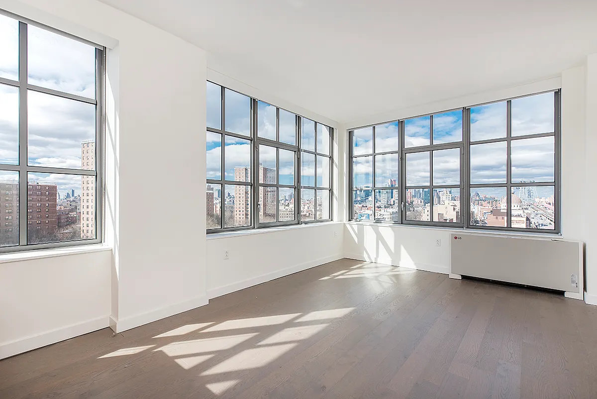 282 South 5th Street — Photo 2