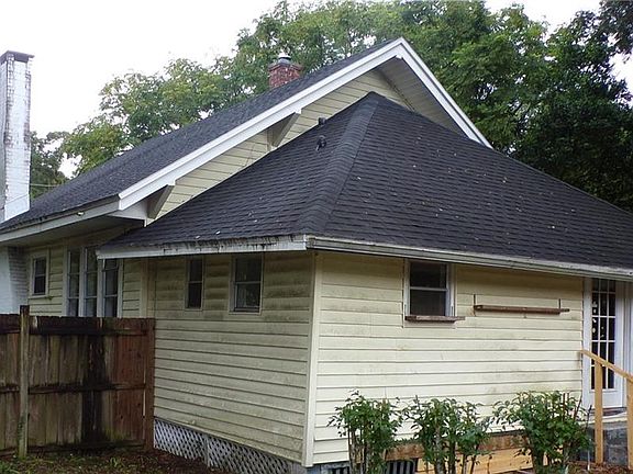 4th image of 436 E Church St