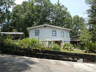 2nd image of 68 Dogwood Ln
