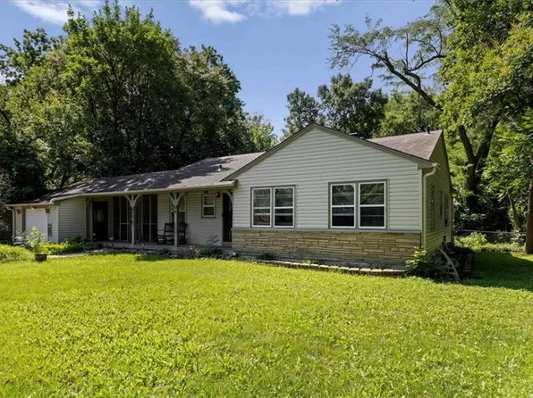 6201 W 67th St, Overland Park, KS 66202