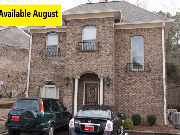 126 Falls Grove Dr