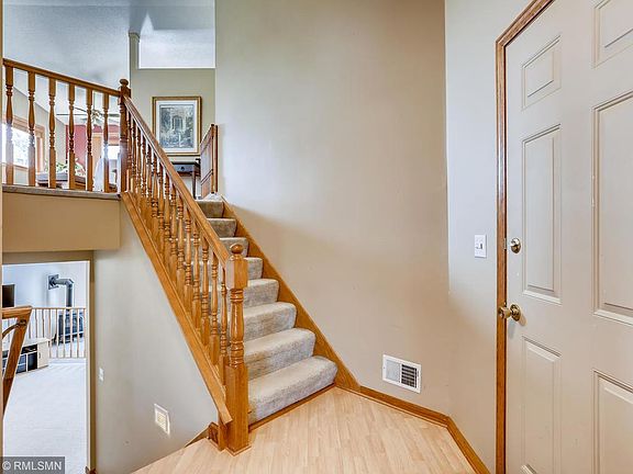 4th image of 2876 185th Ln NE
