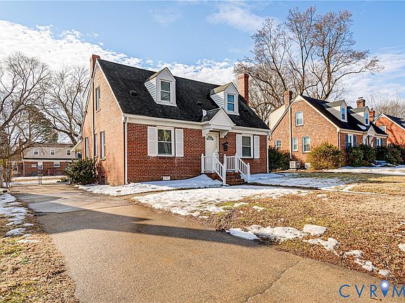 2nd image of 2109 Dumbarton Rd