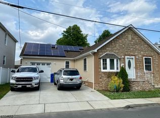 823 Gilchrist Ave, Linden, NJ 07036