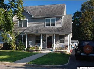 940 Park Pl, Red Bank, NJ 07701