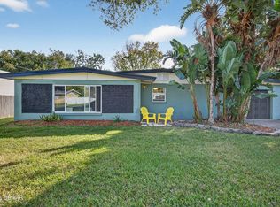 729 N Flamingo Dr, Holly Hill, FL 32117