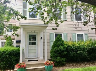 126 Central Ave APT B, Greenport, NY 11944