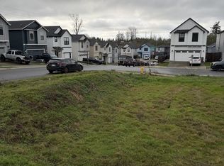 1030 N Auburn Pl, Ridgefield, WA 98642