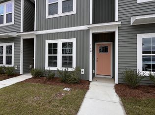 160 Loren Rd, Hubert, NC 28539