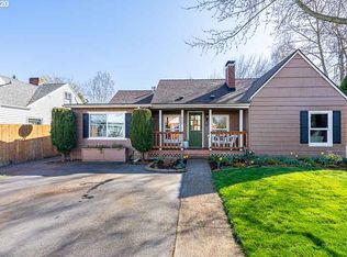 842 Edina Ln NE, Salem, OR 97301