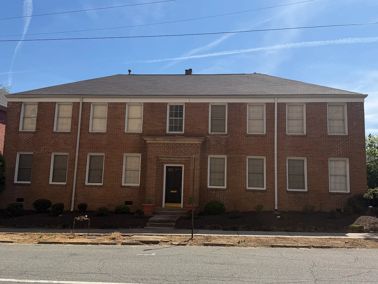 2 bed, 1000 sqft, $1,100 — Photo 1