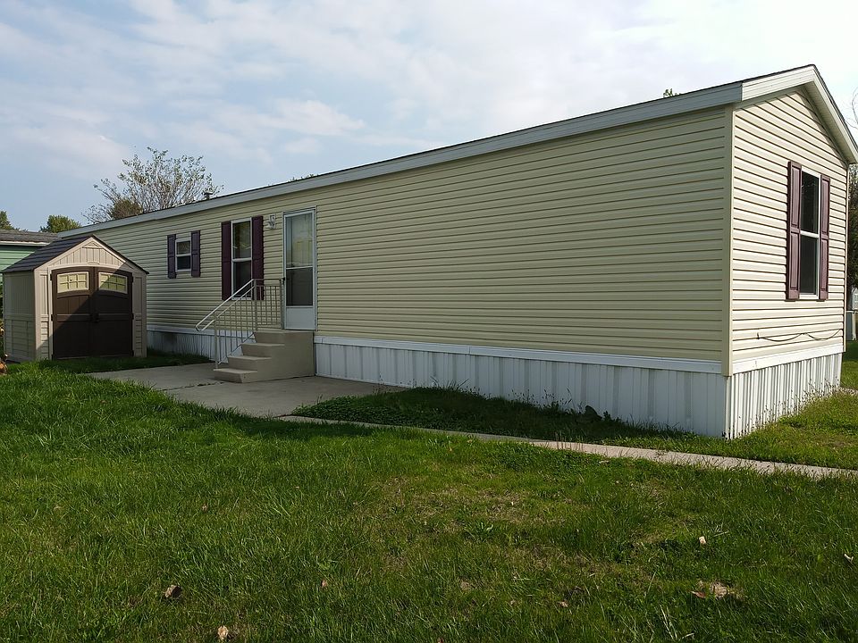 1st image of 225 Heather Brook St