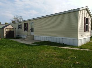 225 Heather Brook St, Elyria, OH 44035