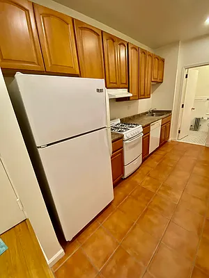 Rented by Douglas Elliman | media 21