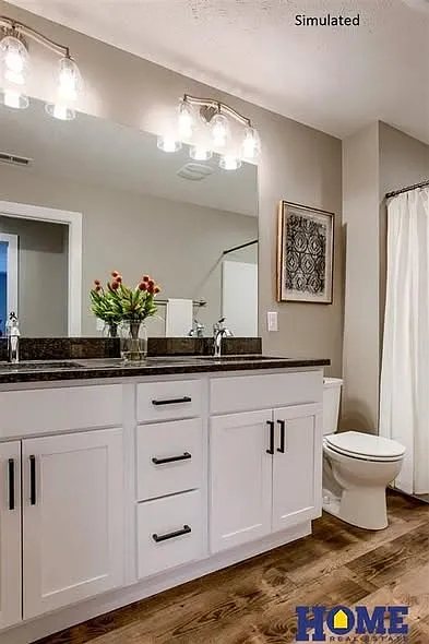 3 bed, 2.5 bath, 2139 sqft, $2,100 — Photo 2