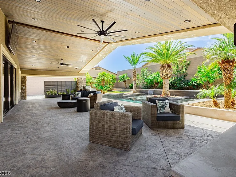 5757 Ireland Ridge Ct — Photo 47
