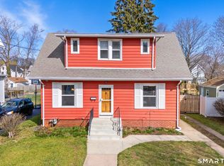 29 Chestnut Street, West Haven, CT 06516