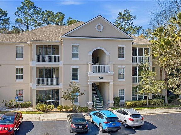 2nd image of 8601 BEACH Boulevard #206