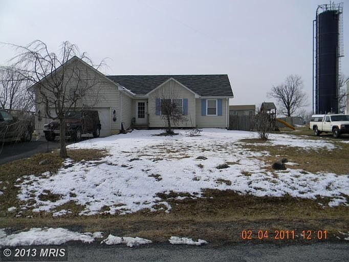 1st image of 425 Little Sorrel Dr
